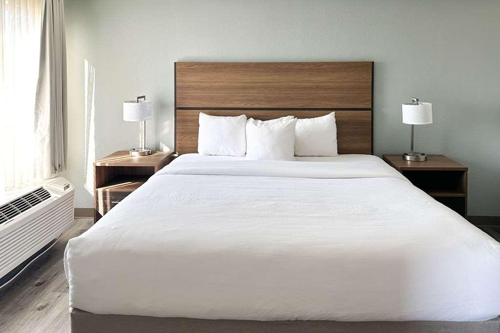 Mainstay Suites Conover-Hickory 객실 사진